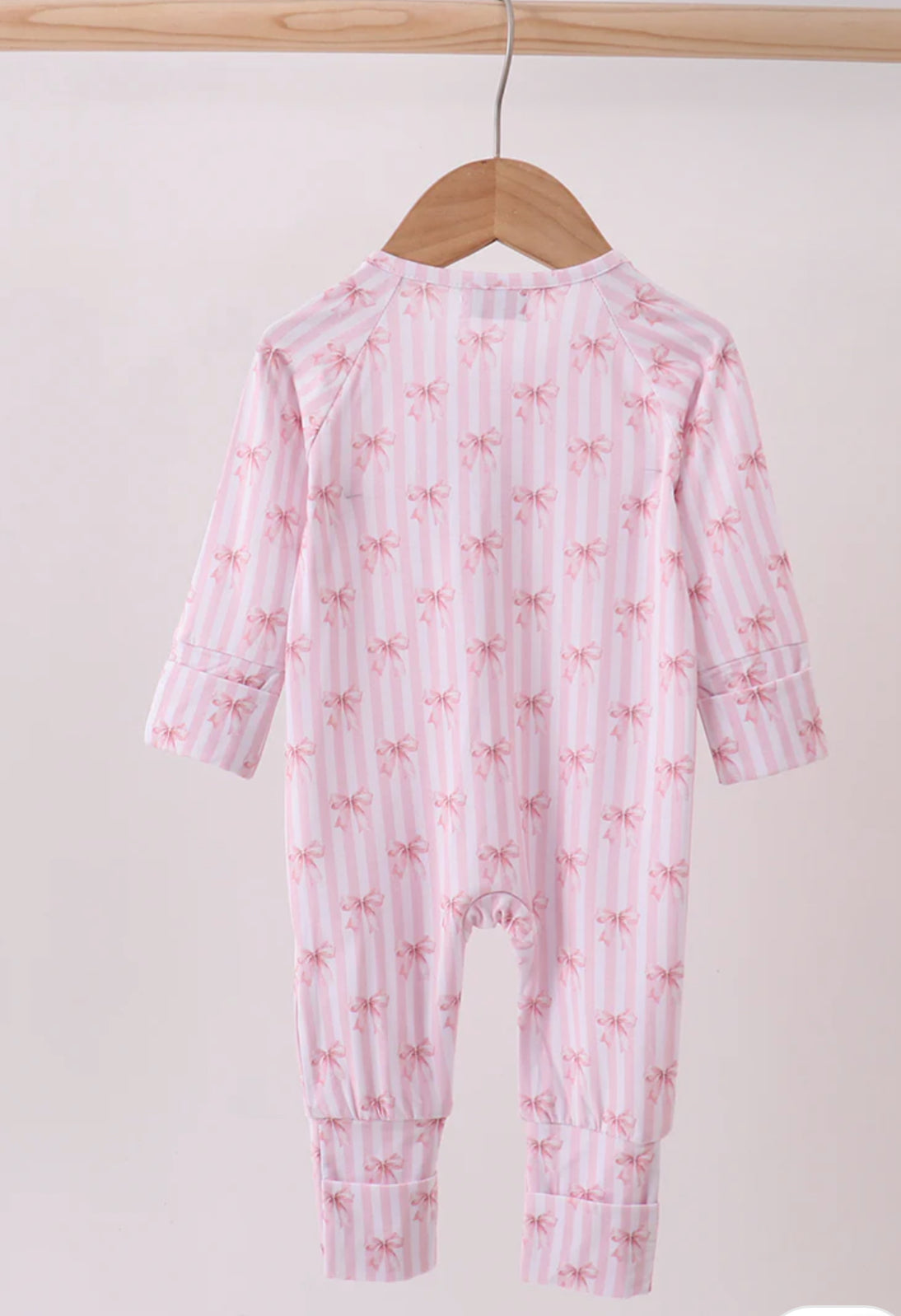 Bamboo • pink bow stripe zippy