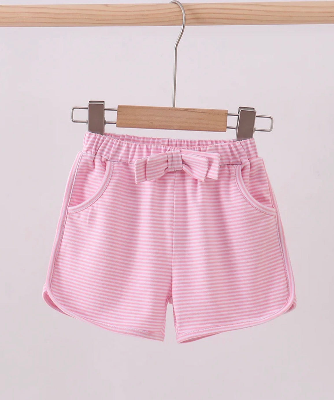 HD26 • girls pink stripe shorts