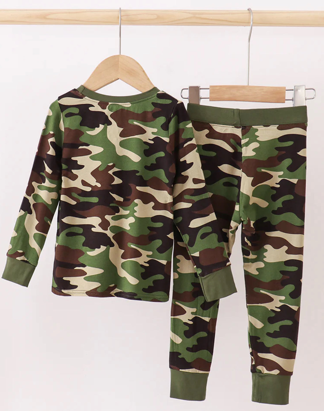 Bamboo • classic camo pant set