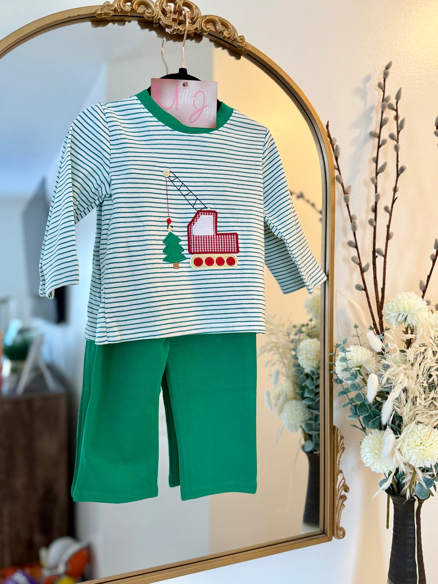 MJ25 • Bringing Home The Tree Pant