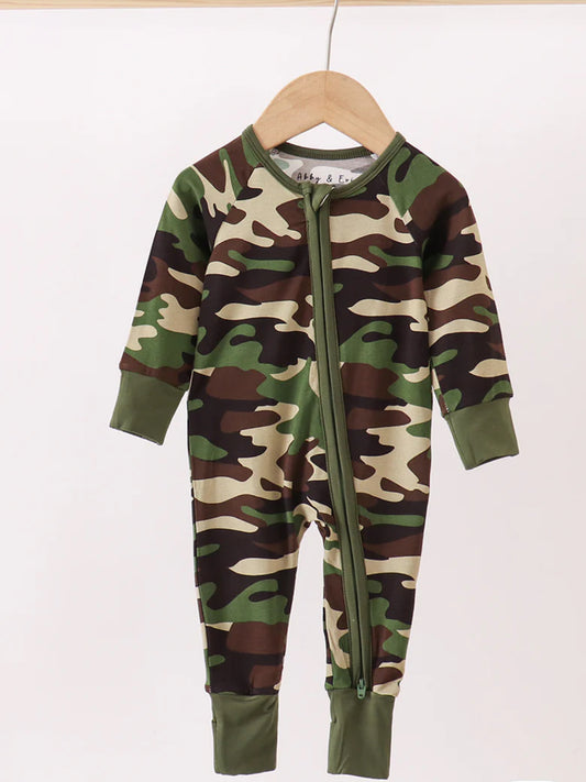 Bamboo • classic camo zippy