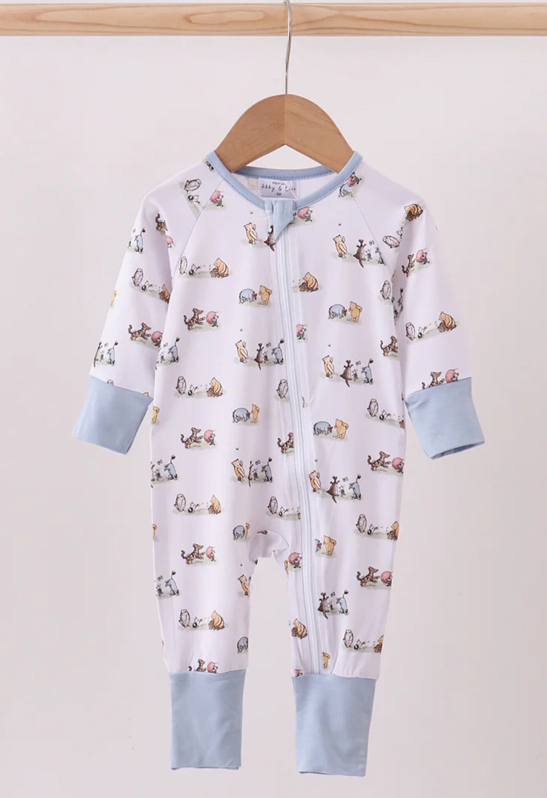 Bamboo • Winnie the Pooh zippy