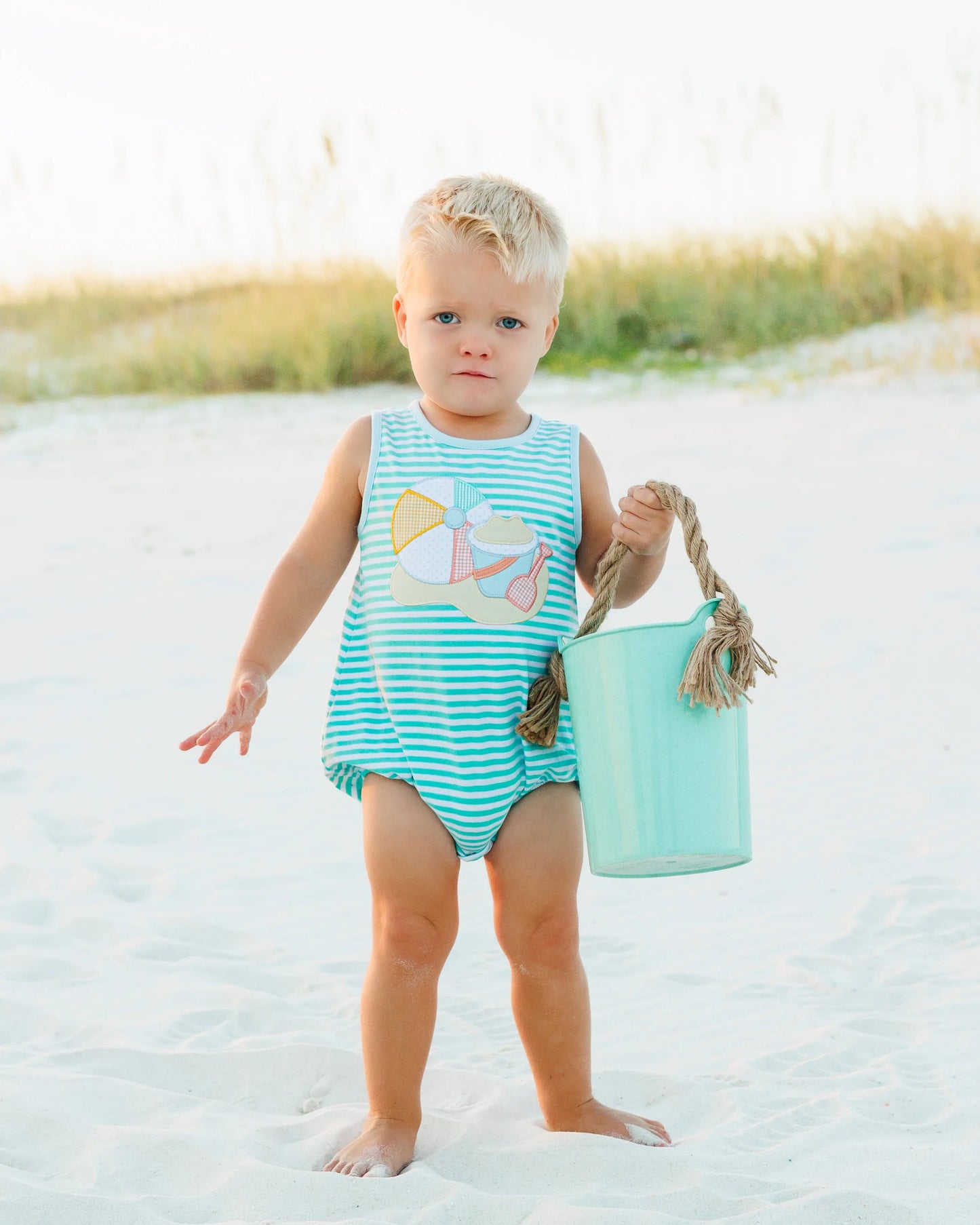 Jellybean • boys beach day bubble